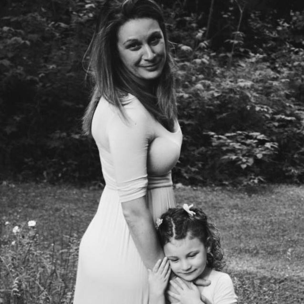 Meet your Posher, Nicole